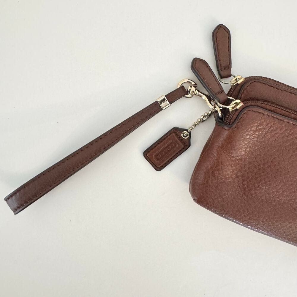 Coach Vintage Double Zipper Brown Pebble Leather Wristlet Wallet - Picture 11 of 15